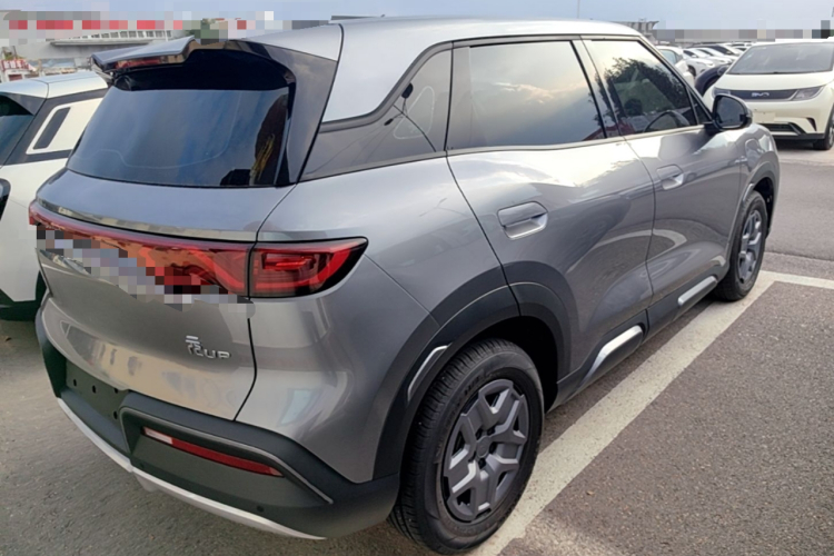 BYD YuanUP 2026 #7 BYD YuanUP 2026 imagen de coche #7