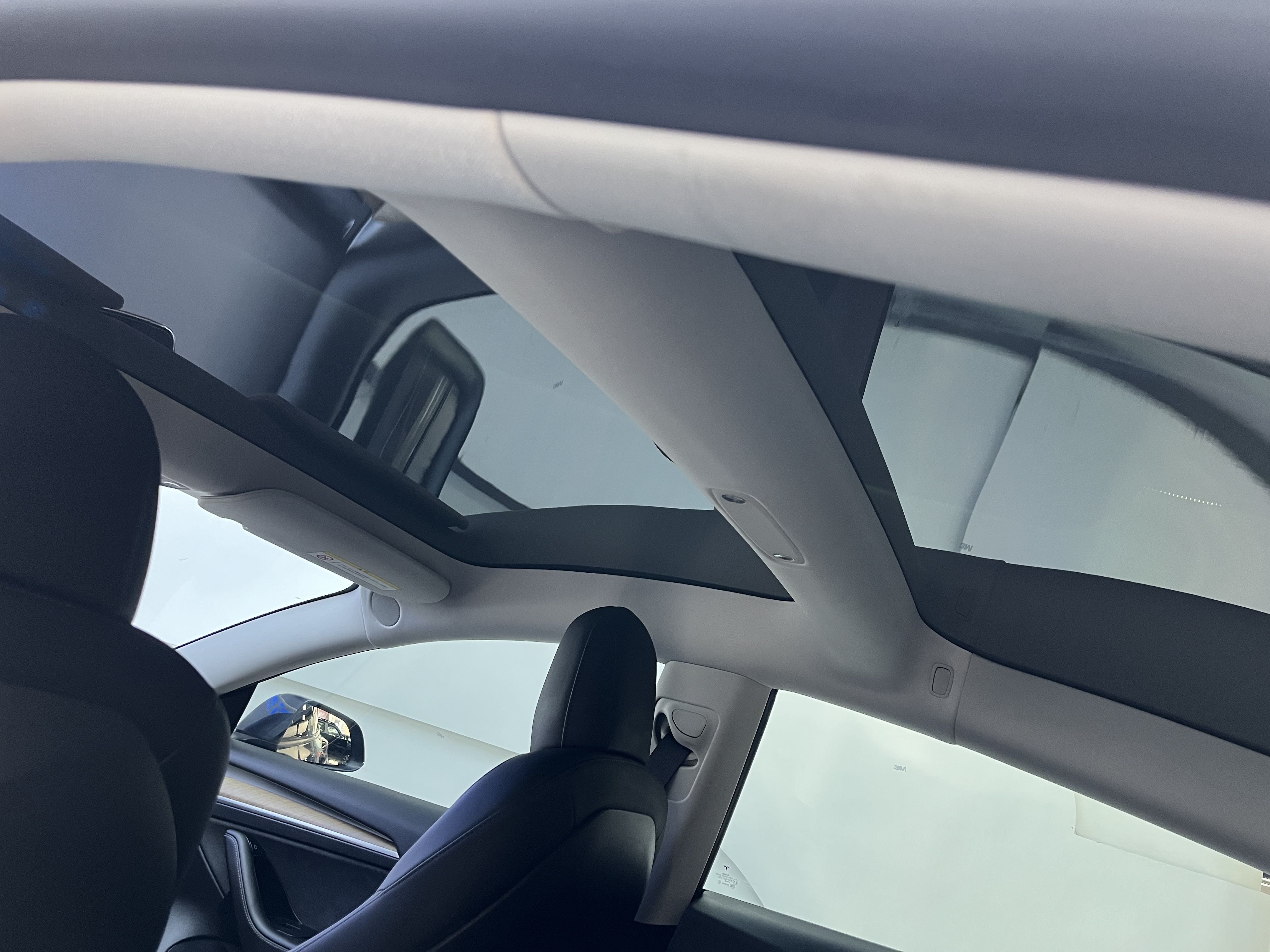 Tesla Model 3 2021 صورة سيارة #8