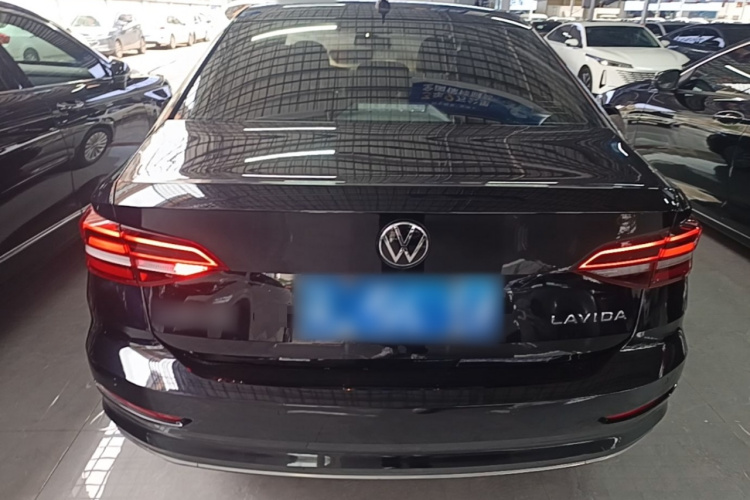 Volkswagen Lavida 2021 car image #4