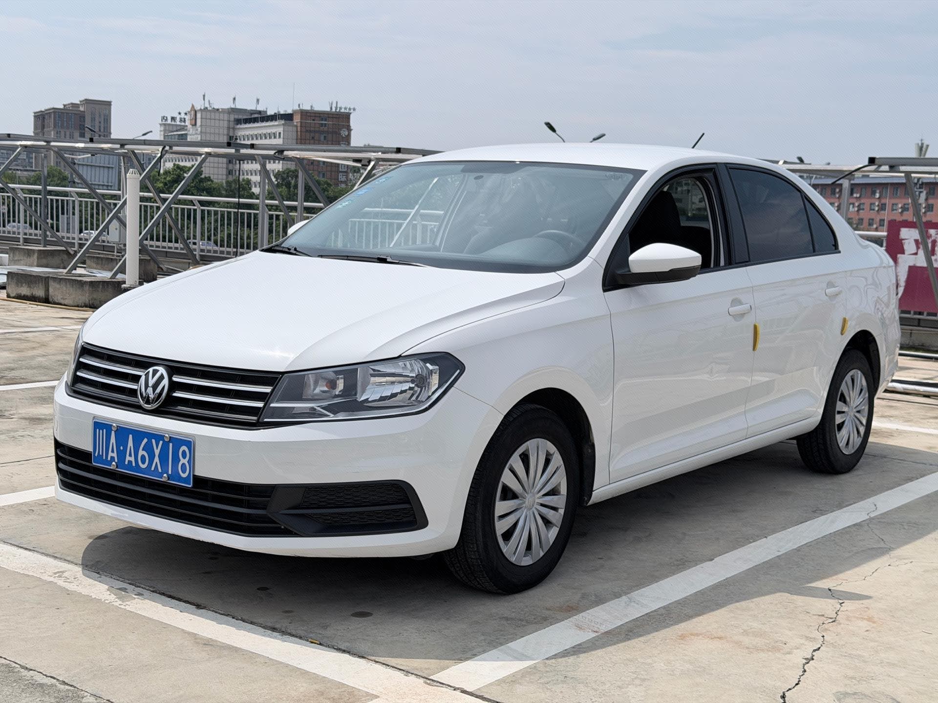 Volkswagen Santana 2018 car image 