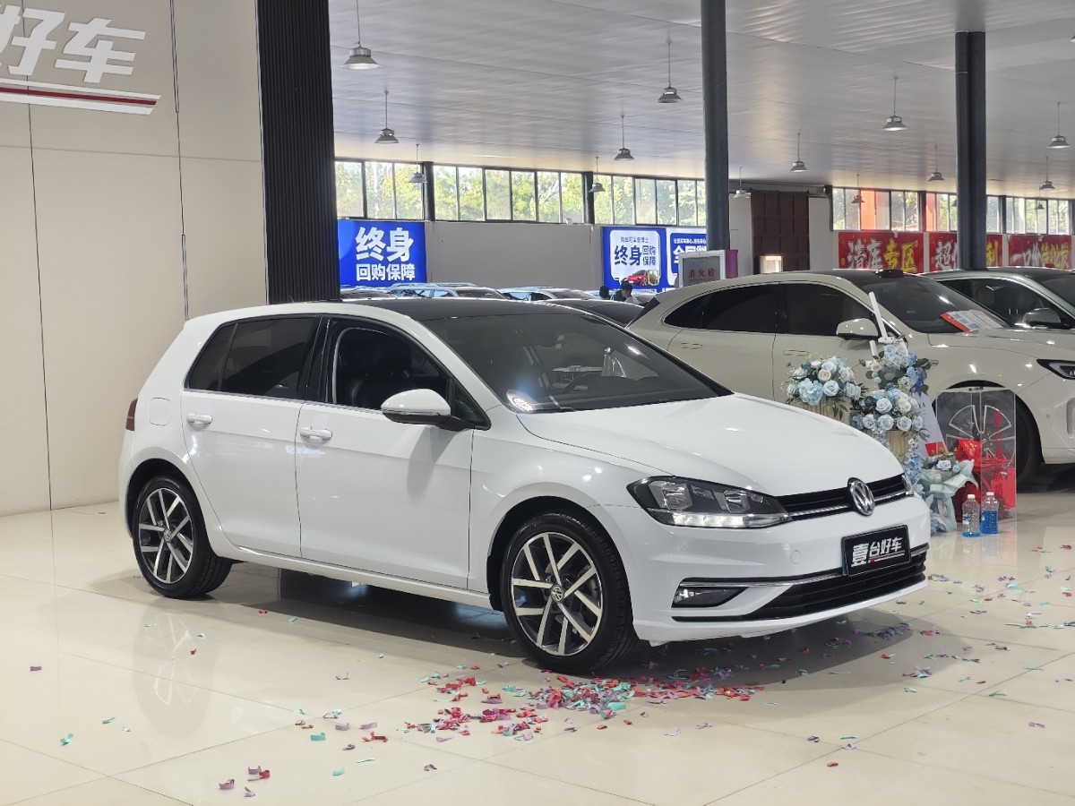 Volkswagen Golf 2020 #3 Volkswagen Golf 2020 صورة سيارة #3