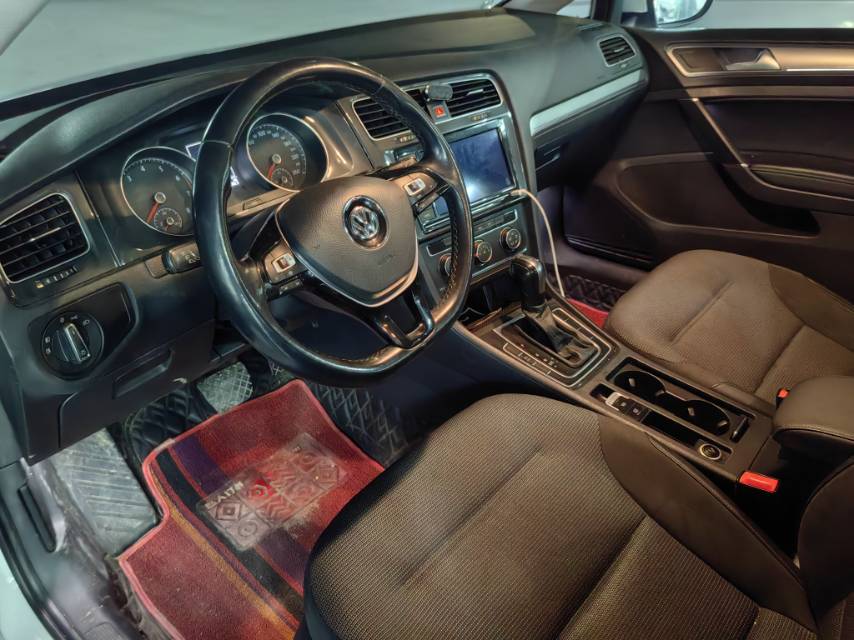 2019 imagen de coche #3