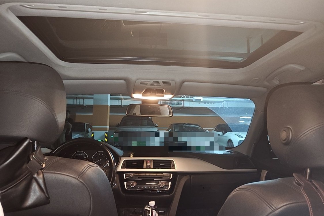 BMW 3 Series 2015 car image #22