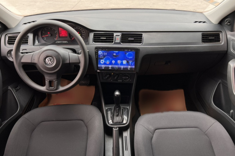 Volkswagen Santana 2017 car image #9