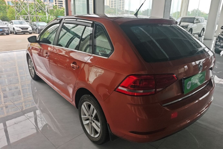 Volkswagen Santana 2015 #5 Volkswagen Santana 2015 car image #5