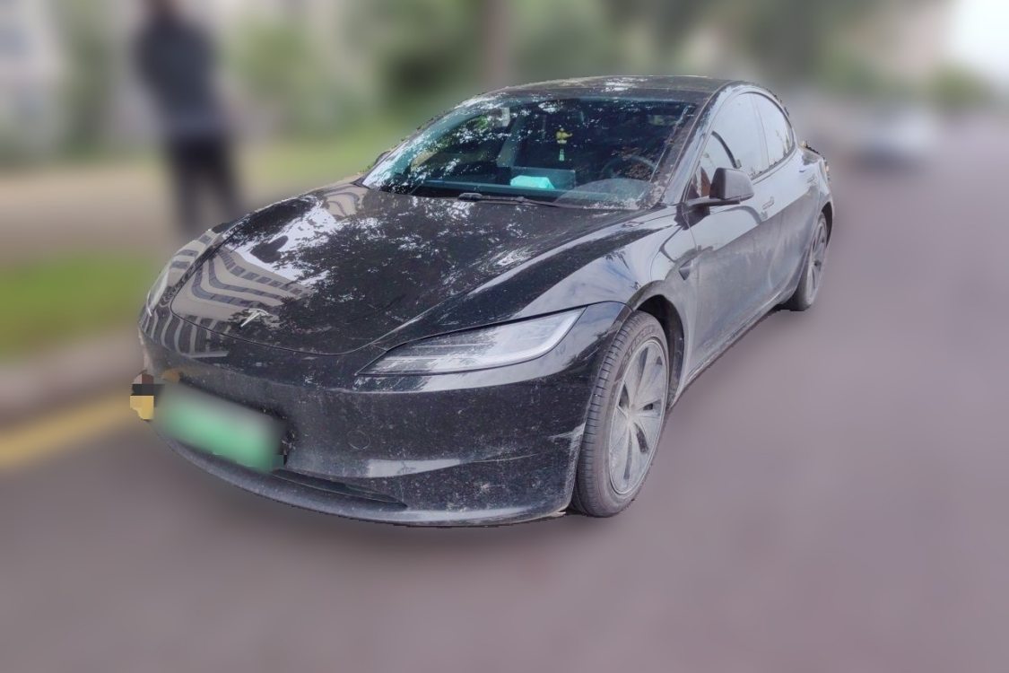 Tesla Model 3 2023 car image 