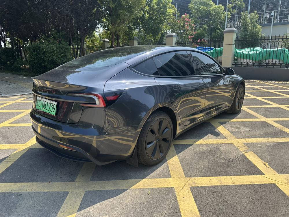Tesla Model 3 2025 #6 Tesla Model 3 2025 изображение автомобиля #6