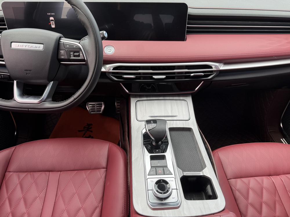 Jetour X70 PLUS 2022 car image #6