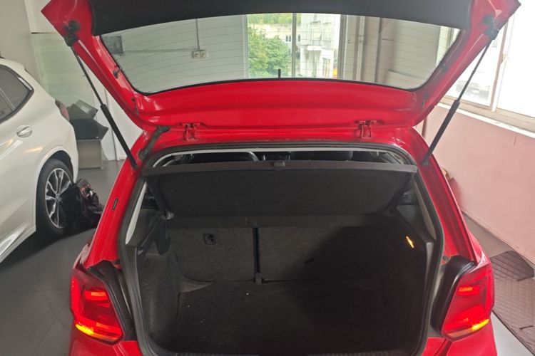 Volkswagen Polo 2018 #19 Volkswagen Polo 2018 car image #19