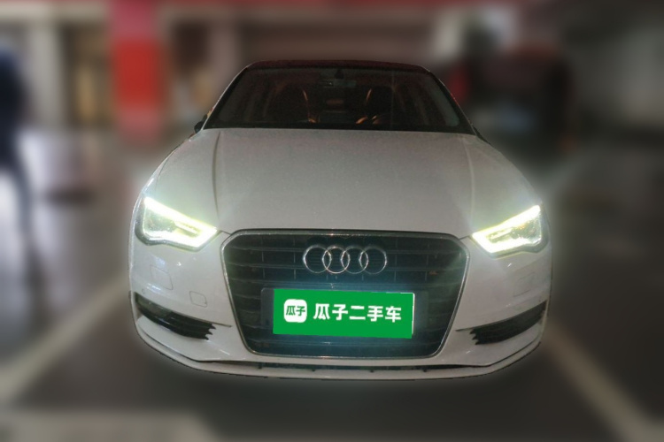 Audi A3 2016 car image #3