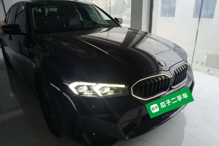 BMW 3 Series 2025 #6 BMW 3 Series 2025 car image #6