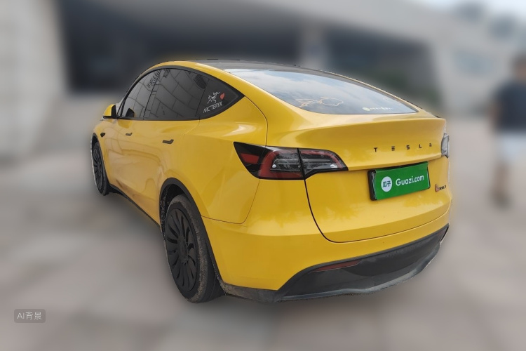Tesla Model Y 2024 #5 Tesla Model Y 2024 car image #5