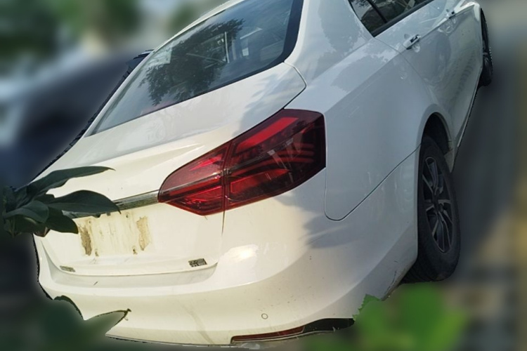 GEELY Emgrand 2020 #6 GEELY Emgrand 2020 car image #6
