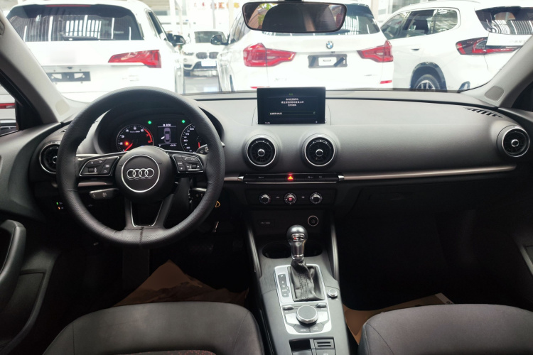 Audi A3 2020 #10 Audi A3 2020 صورة سيارة #10