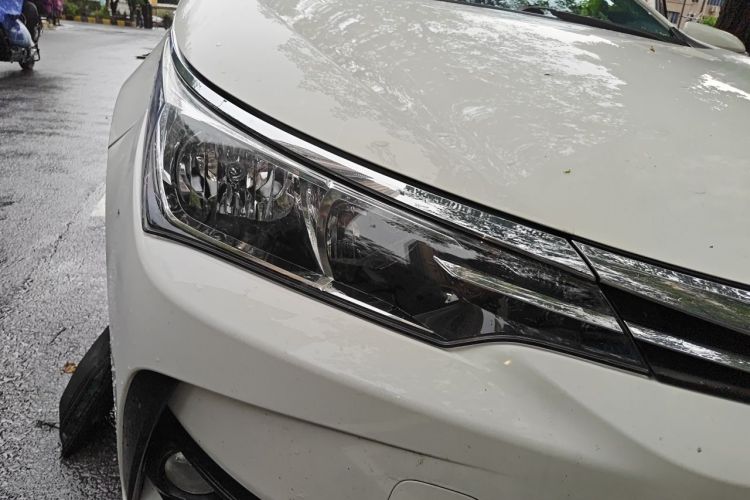 Toyota Corolla 2017 #8 Toyota Corolla 2017 car image #8