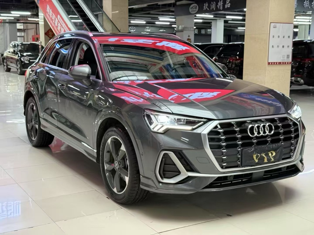 Audi Q3 2023 Audi Q3 2023 car image