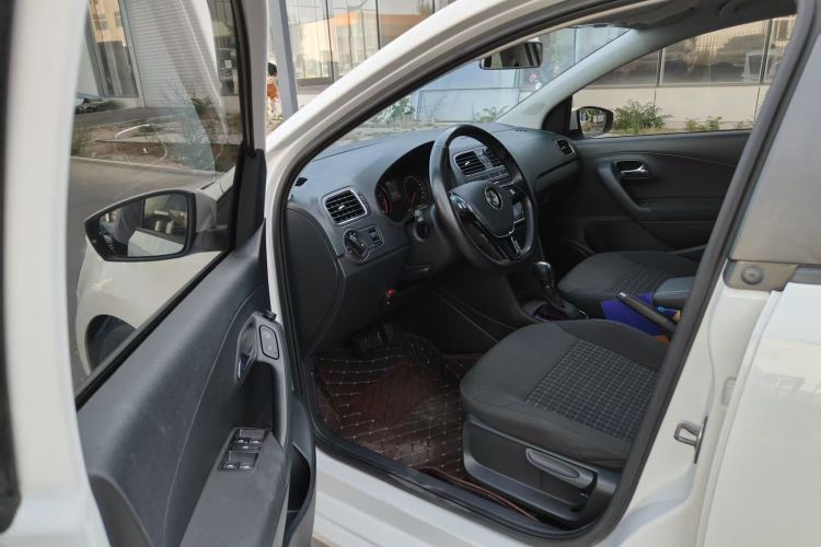 Volkswagen Polo 2019 #10 Volkswagen Polo 2019 car image #10