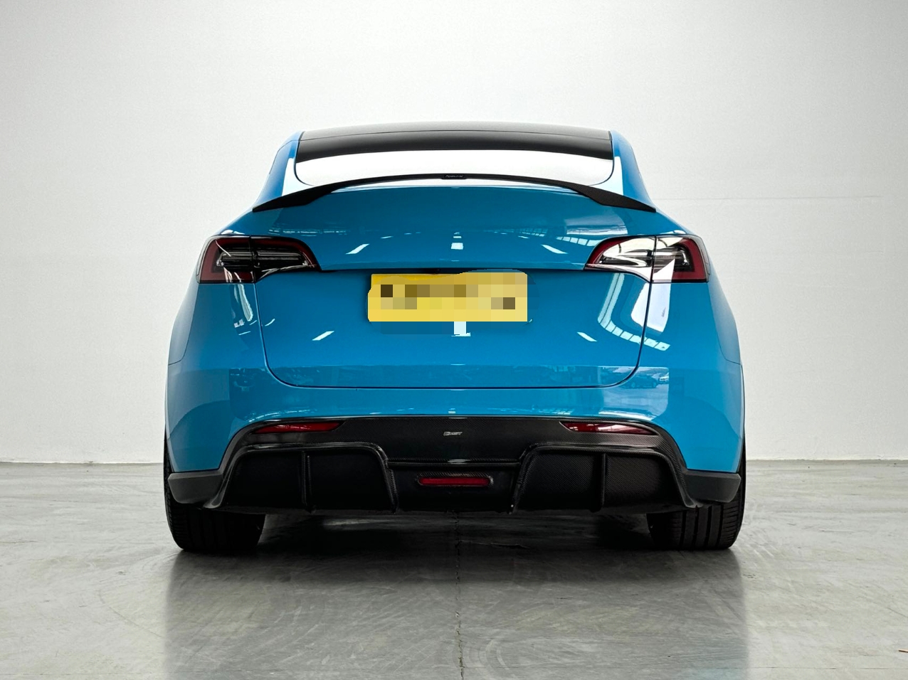 Tesla Model Y 2022 #10 Tesla Model Y 2022 car image #10