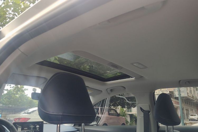 GEELY Emgrand 2022 car image #18