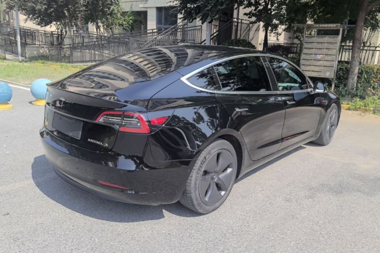 Tesla Model 3 2020 car image #7