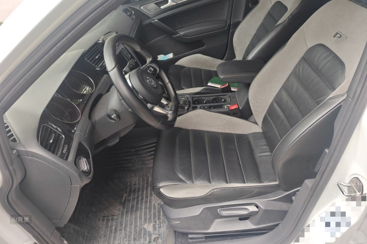 Volkswagen Golf 2017 car image #17
