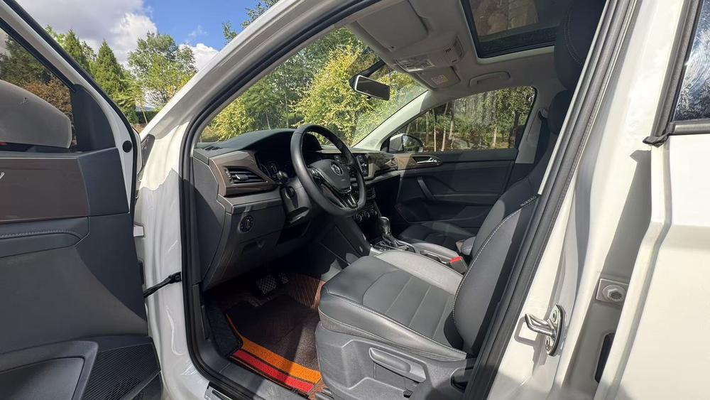 Volkswagen Tharu 2019 car image #8