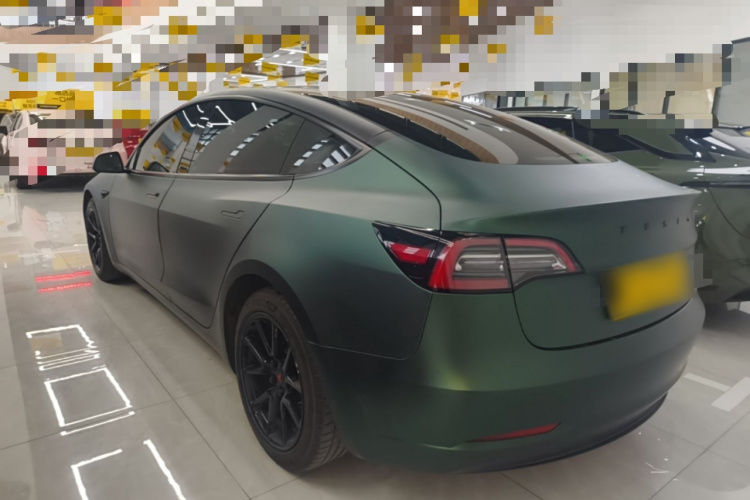 Tesla Model 3 2021 صورة سيارة #5