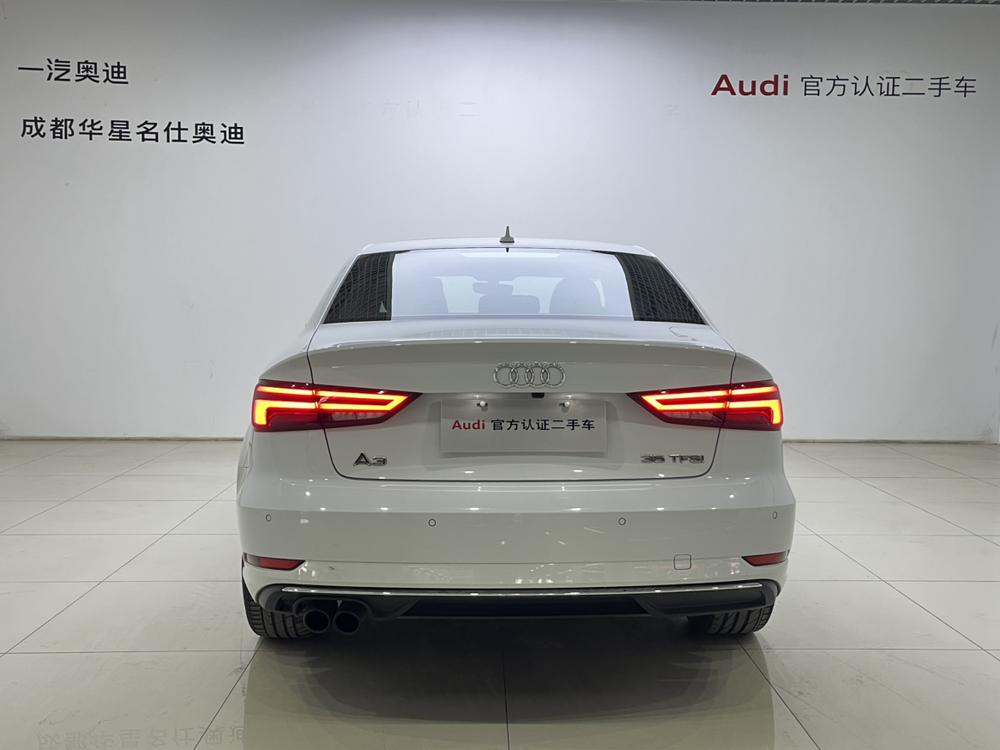Audi A3 2018 car image #3