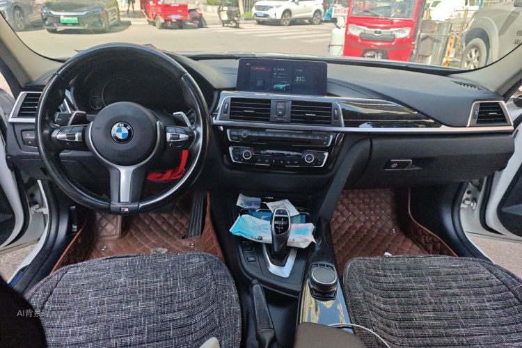 BMW 3 Series 2018 #11 BMW 3 Series 2018 car image #11