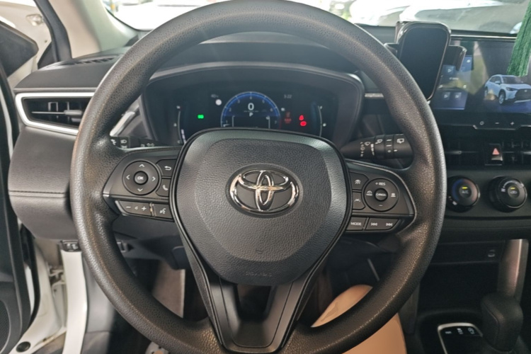 Toyota Corolla Cross 2024 #11 Toyota Corolla Cross 2024 car image #11