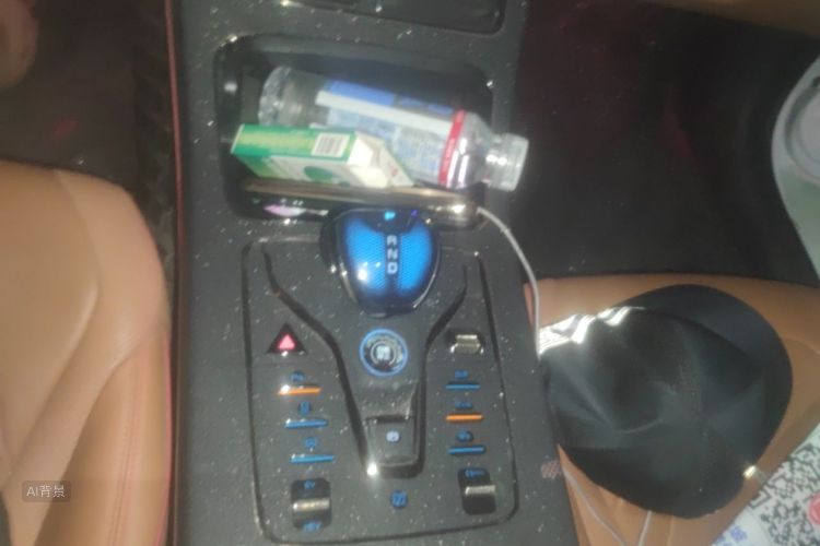 BYD Han 2022 car image #16