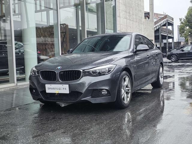 BMW 3 Series GT 2022 #11 BMW 3 Series GT 2022 صورة سيارة #11