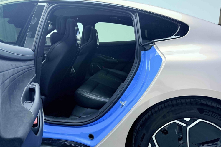 2026 #13 2026 immagine di auto #13