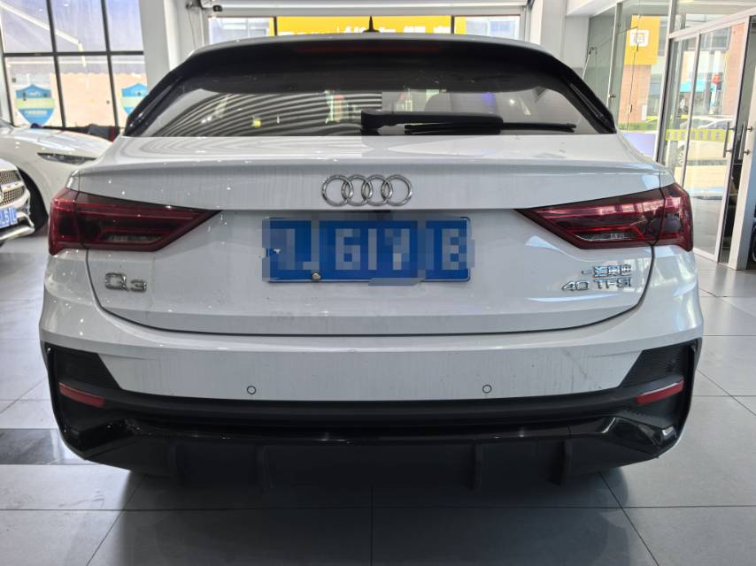 Audi Q3 Sportback 2022 #8 Audi Q3 Sportback 2022 car image #8