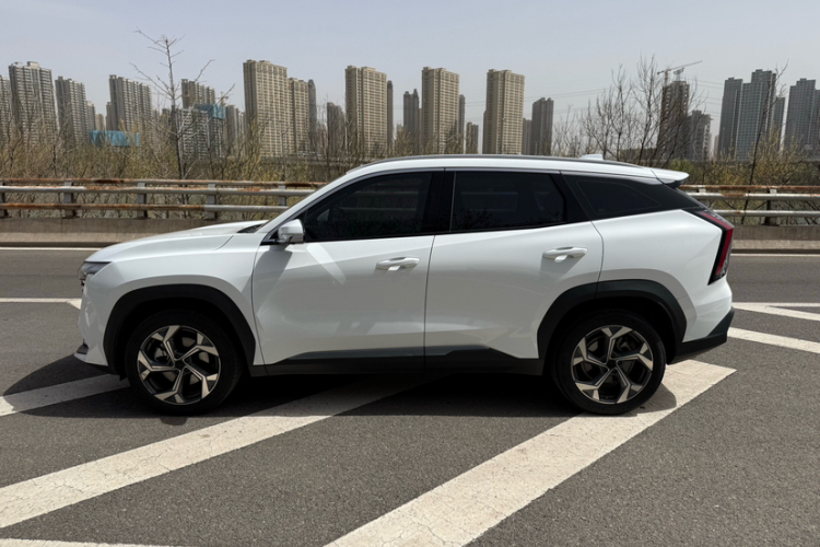 GEELY Boyue L 2024 image de voiture #5