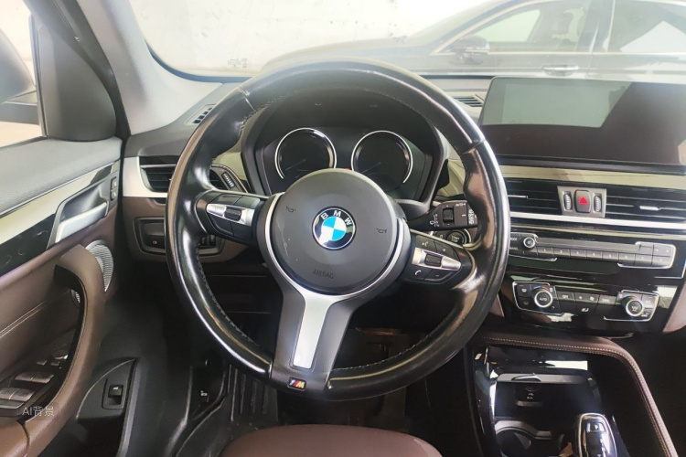 BMW X1 2021 car image #12