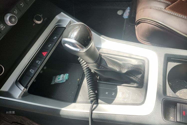 Audi Q3 2021 image de voiture #16