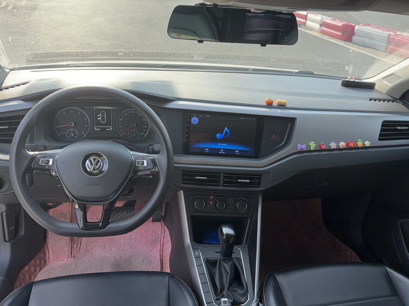 Volkswagen Polo 2020 car image #7