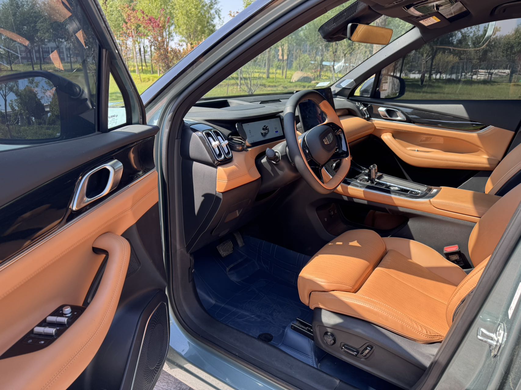 GEELY Boyue L 2025 изображение автомобиля #7
