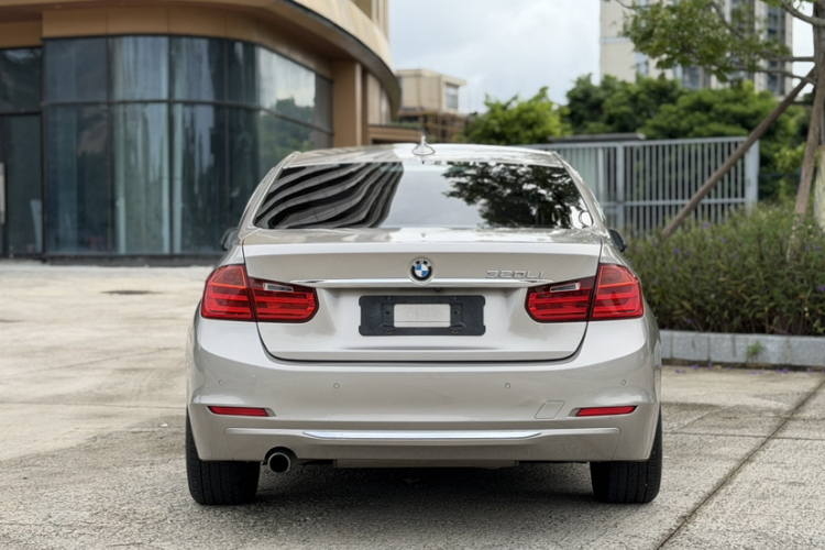 BMW 3 Series 2015 #8 BMW 3 Series 2015 car image #8