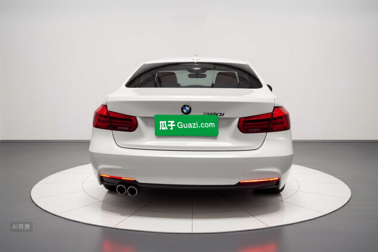BMW 3 Series 2018 car image #6