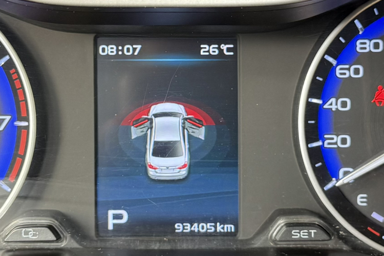 GEELY Emgrand 2019 #12 GEELY Emgrand 2019 car image #12