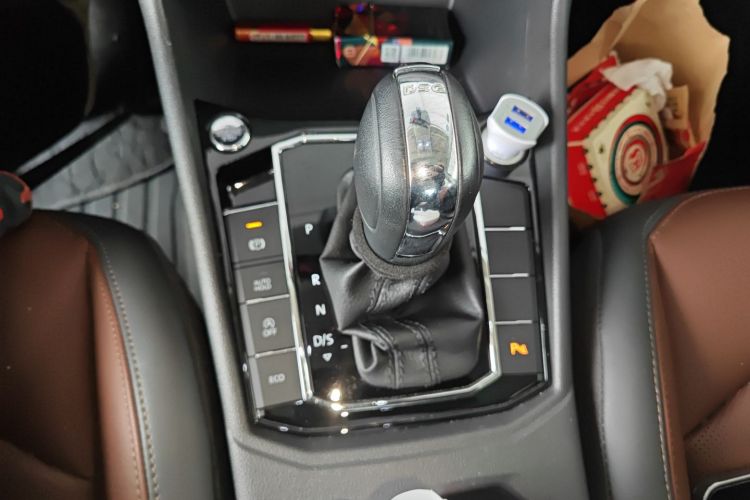 Volkswagen Lavida 2019 imagen de coche #14