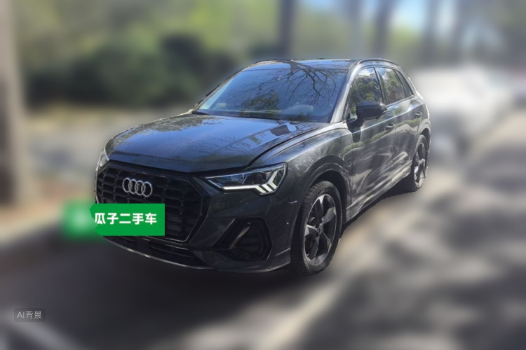 Audi Q3 2021 car image #2