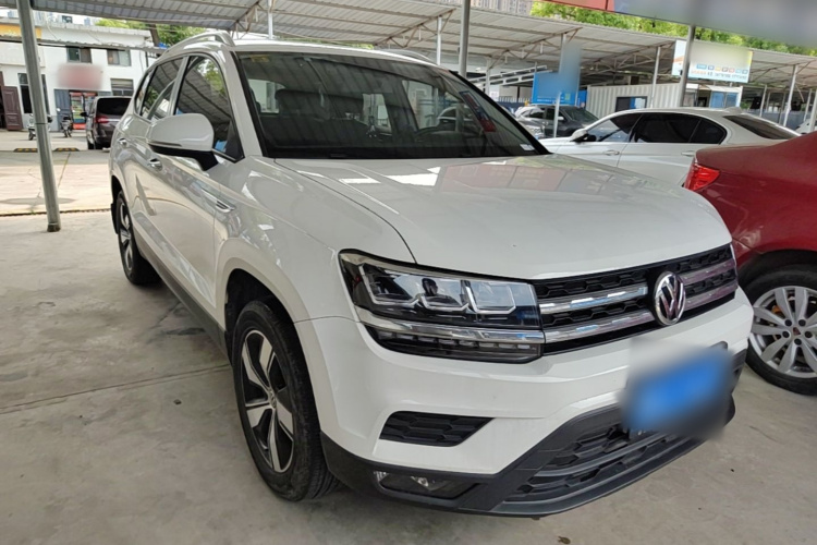 Volkswagen Tharu 2020 car image #6