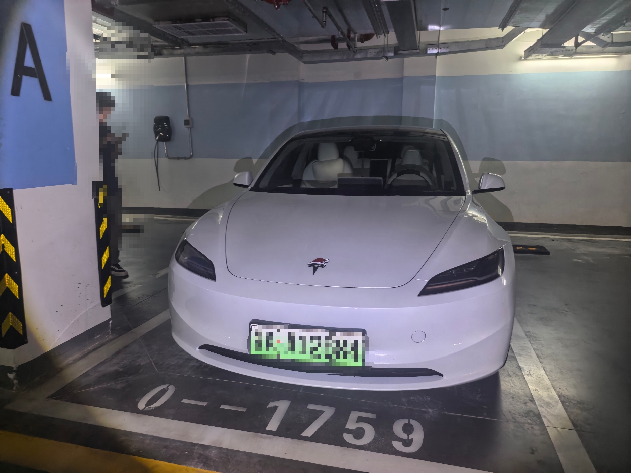 Tesla Model 3 2026 #4 Tesla Model 3 2026 car image #4
