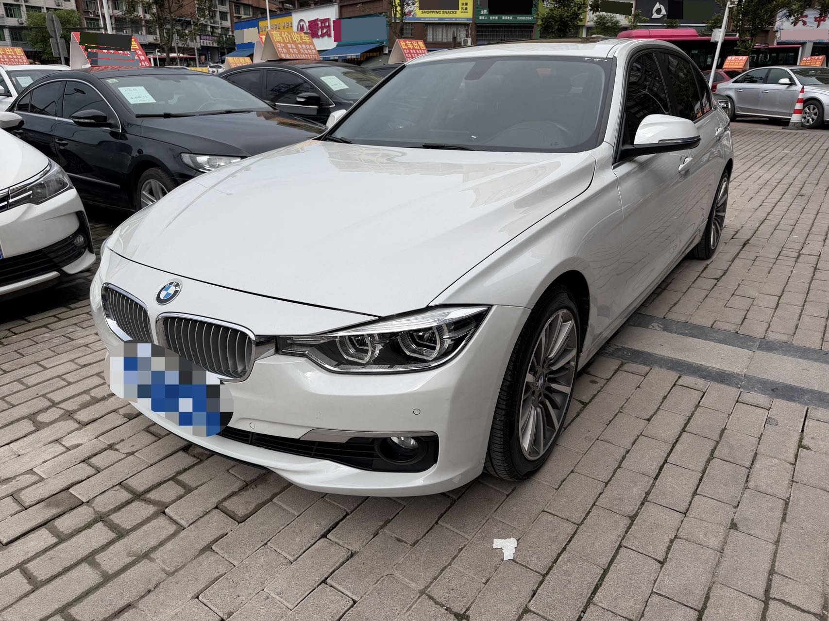 BMW 3 Series 2019 BMW 3 Series 2019 car image