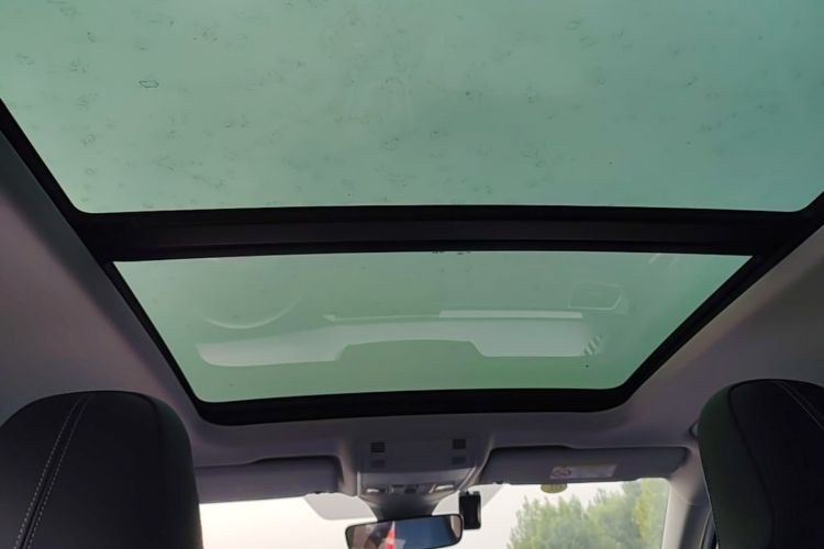 Volkswagen Tharu 2024 car image #18