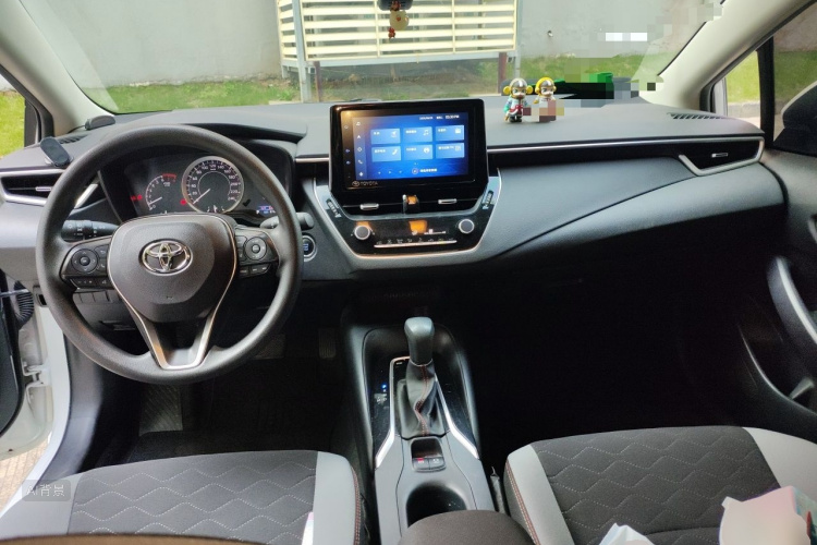 Toyota Corolla 2022 immagine di auto #11