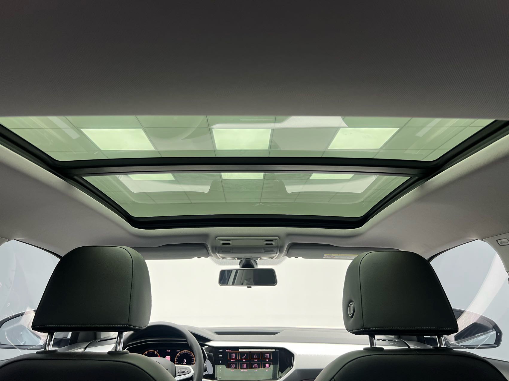 Volkswagen Tacqua 2022 imagem de carro #15